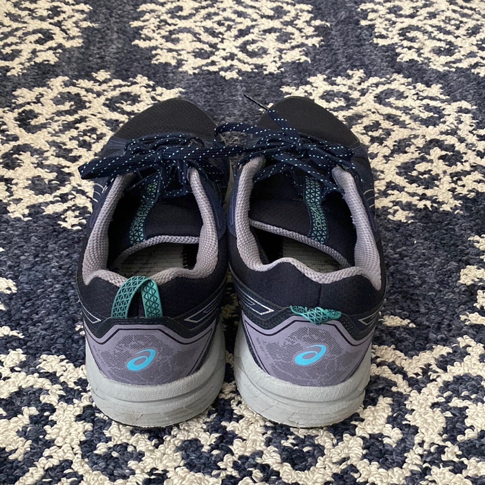 Sneakers blue teal